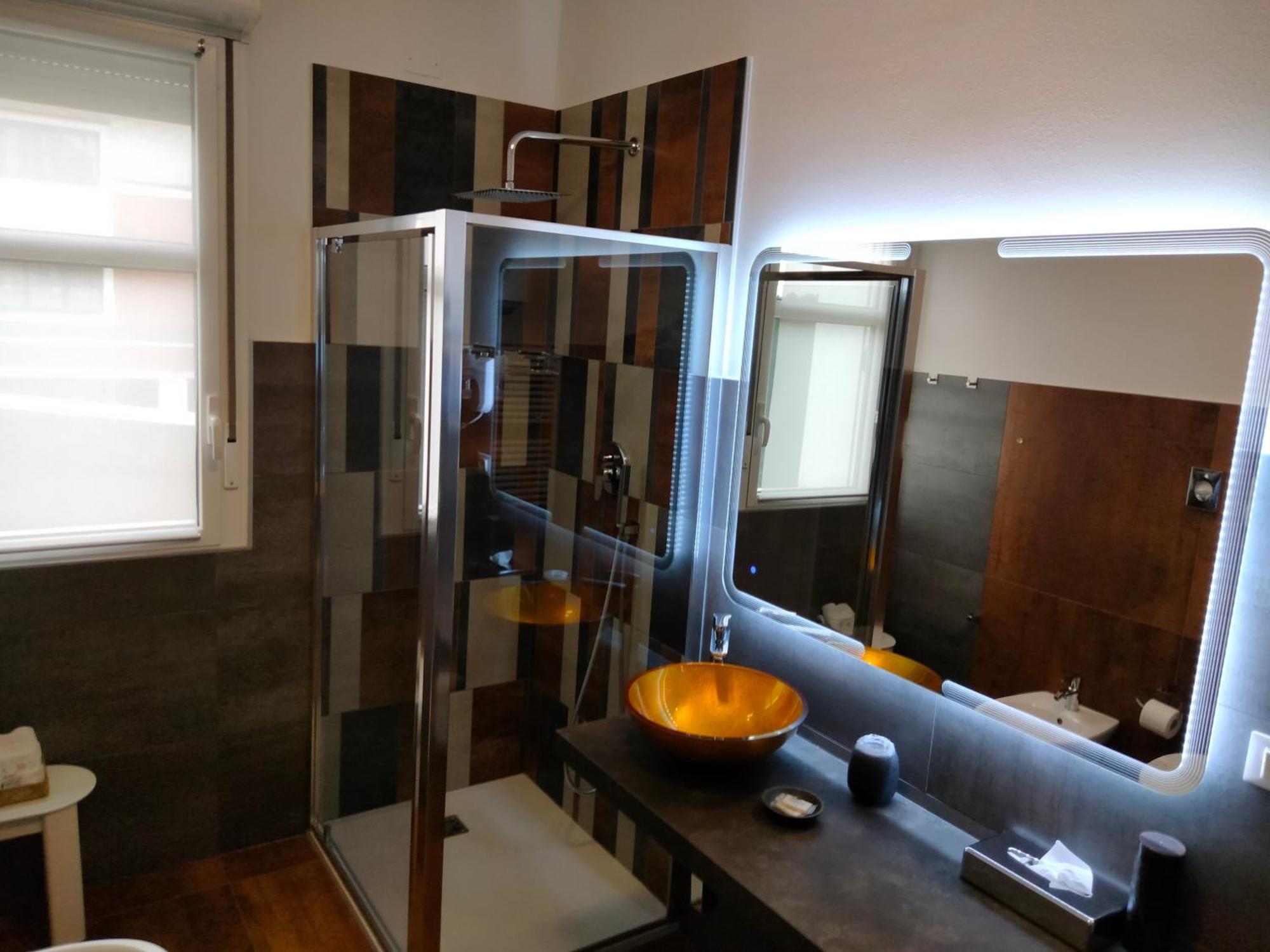 Bed End Breakfast Mary'S Tower Ξενοδοχείο Μπολόνια Δωμάτιο φωτογραφία