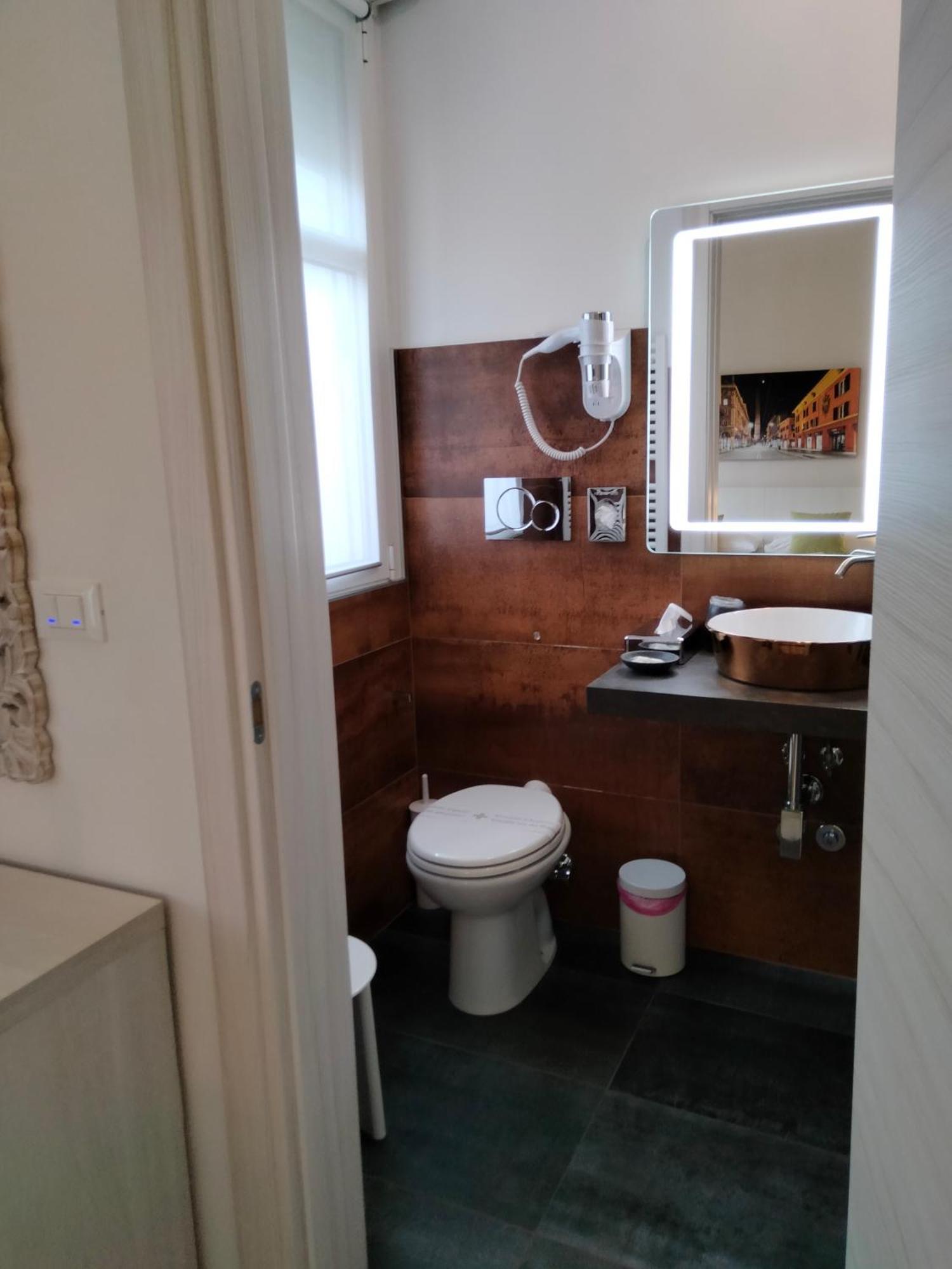 Bed End Breakfast Mary'S Tower Ξενοδοχείο Μπολόνια Δωμάτιο φωτογραφία